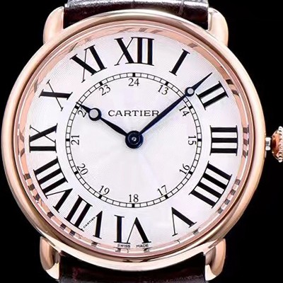 레플리카 [까르띠에] 남성용 솔로 드 까르띠에 W6801004 화이트 다이얼 오토매틱 무브먼트 CAR0122  