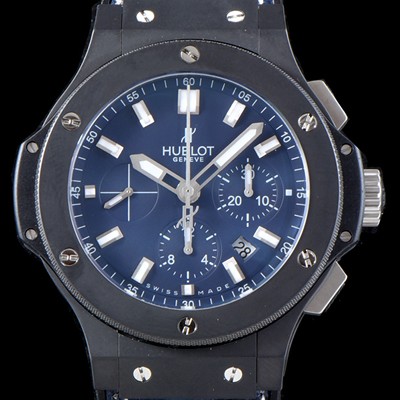 레플리카 [휴블렛] 남성용 NEW 빅뱅 301.CI.7170.LR 밀리미터에 세라믹 블루 에디션!! 44MM 크로노그래프 선레이 새틴-피니시 블루 다이얼 Caliber HUB 4100 타입 무브먼트 HUB0210  