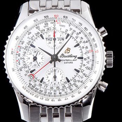 레플리카 [브라이틀링] 남성용 네비타이머 몽블리앙 다토라 46mm 크로노그래프 화이트 다이얼 오토매틱 무브먼트 BRE40214  