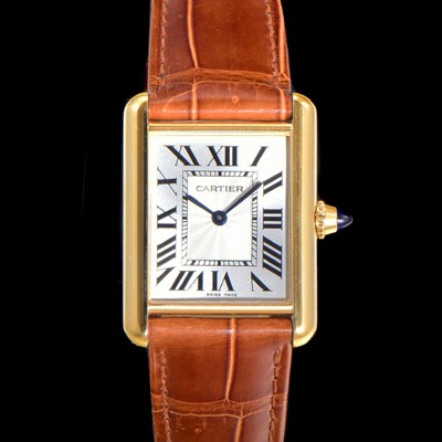 레플리카 [까르띠에] 여성용 신상 탱크 W1529756 실버 다이얼 33.7mm 옐로우골드 악어가죽 쿼츠 무브먼트 car69359  