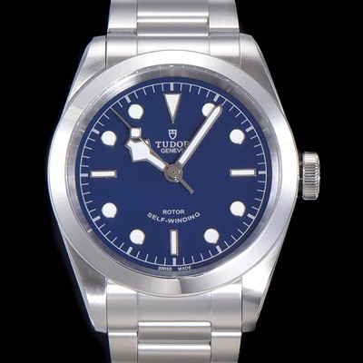 레플리카 [튜더] 남성용 블랙 베이 오토매틱 ETA2824-2  41mm 메탈줄 블루 다이얼 tud38697  