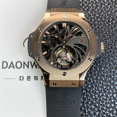 레플리카 [휴블렛] 남성용 빅뱅 18K 로즈골드 투어빌론 탑재 무브먼트 스켈레톤 다이얼 hub2155  