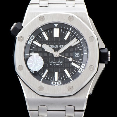 레플리카 [오데마피게] 남성용 최고급형！로얄오크 오프쇼어 다이버 15703ST 블랙 와플다이얼 브레이슬릿 오토매틱 무브먼트 AUD0200  