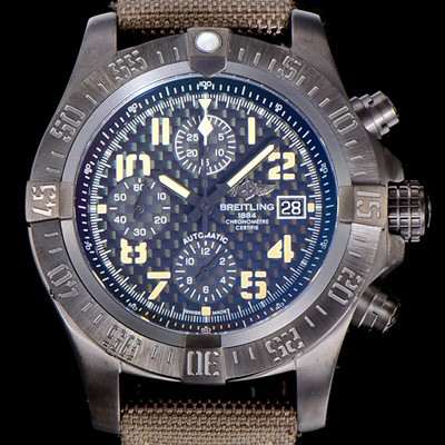 레플리카 [브라이틀링]남성용 어벤져 II 크로노그래프 45미리 PVD 티타늄 코팅 오토매틱 블랙다이얼 BRE91983  