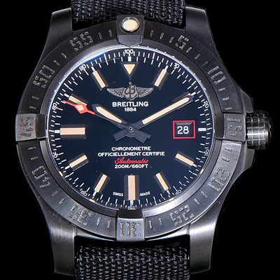 레플리카 [브라이틀링]남성용 어벤져 블랙벌드 44MM DLCTI 오토매틱 블랙다이얼 BRE87407  