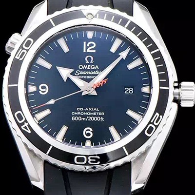 레플리카 [오메가] 남성용 시마스터 007 블랙 다이얼 오토매틱 무브먼트 OMG0322  