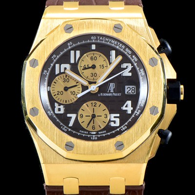 레플리카 [오데마피게] 남성용 VIP타입!!로얄오크 오프쇼어 26470BA.OO.1000BA.01 크로노그래프 18K 옐로우 골드 케이스 블랙 3D와플 다이얼 오토매틱 무브먼트 AUD0134  