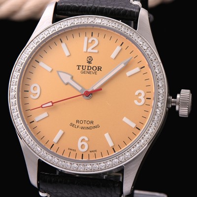 레플리카 [튜더] 남성용 헤리티지 옐로 다이얼 오토매틱 무브먼트 TUD4224  