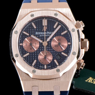 레플리카 [오데마피게] 남성용 로얄오크 26331OR.OO.D315CR.01 크로노그래프 18K 로즈골드 네이비 와플 다이얼 신형 ETA 7750B-2 오토매틱 무브먼트 AUD0100  