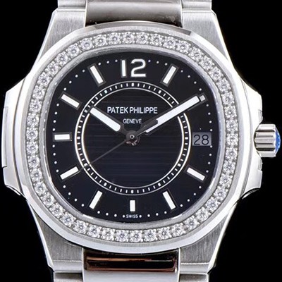 레플리카 [파텍필립] 여성용 노틸러스 7008/1A-010 하이엔드 최상급쥬얼 다이아몬드 베젤 블랙 텍스쳐 다이얼 브레이슬릿 스위스 정품 쿼츠 무브먼트 PAT0115  