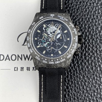 레플리카 [로렉스]남성용 데이토나 DIW 포지드카본 커스텀 40미리 크로노그래프 오토매틱 Cal.4130 무브먼트 블랙 다이얼 rol5645  