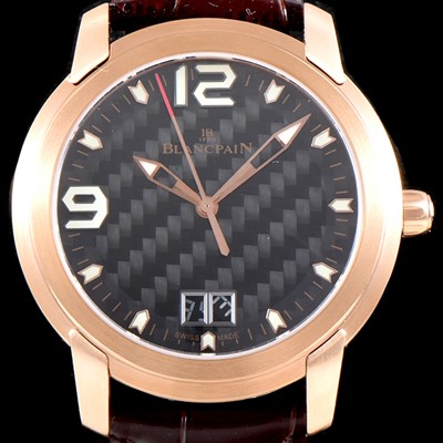 레플리카 [블랑팡] 남성용 L-에볼루션 R10-1103-53B 그랑데 빅데이트 타입 UP!! 고급스러운 18K로즈골드 케이스 블랙 텍스쳐드 다이얼 Cal.6950 오토매틱 무브먼트 BLA4202  