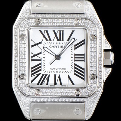 레플리카 [까르띠에] 남성용 산토스 100 베스트 에디션 W20073X8 미듐 모델 화이트 골드-다이아몬드 실버 마감 오팔린 다이얼 오토매틱 무브먼트 CAR4011  