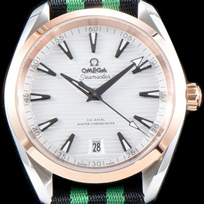 레플리카 [오메가] 남성용 신제품 UP!!시마스터 220.10.41.21.06.001 아쿠아 테라150M 코-액시얼 41MM 크로노미터 화이트 티크 다이얼 오토매틱 무브먼트 OMG0501  