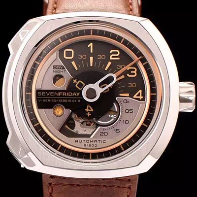 레플리카 [세븐프라이데이] 남성용 1:1 베스트 에디션 브라운 다이얼 오토매틱 무브먼트 SEV4240  