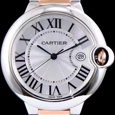 레플리카 [까르띠에] 남성용 발롱블루 드 까르띠에 W6920095 42사이즈 18k 로즈골드 화이트 다이얼 쿼츠 무브먼트 CAR0022  