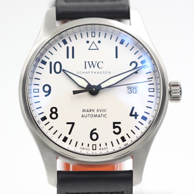 레플리카 [아이더블유씨] 남성용 파일럿 워치 마크 XVIII IW327004 어린왕자 에디션 센트럴 해킹 세컨즈 40mm 화이트 다이얼 오토매틱 무브먼트 iwc4077  