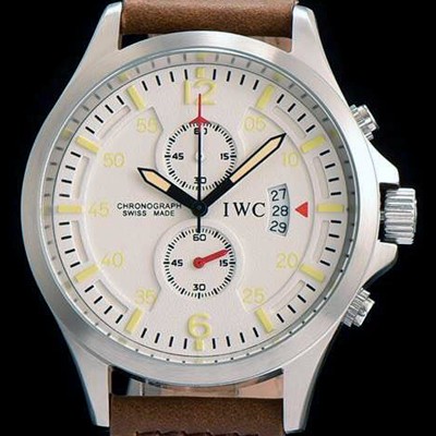 레플리카 [아이더블유씨] 남성용 파일럿 워치 탑건 세븐데이즈 크로노그래프 화이트 다이얼 스위스 정품 쿼츠 무브먼트 IWC0140  