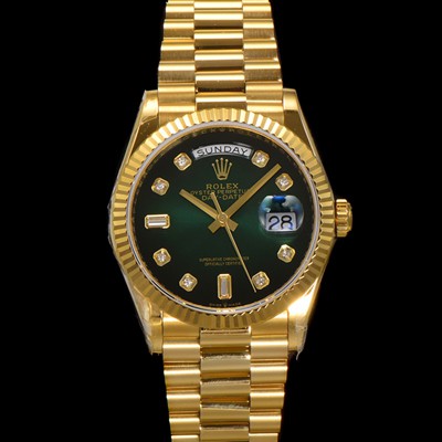 레플리카 [로렉스] 남성용 New 데이데이트 m128238-0069 무게173g 18K 옐로우골드 프레지던트 36mm 오토매틱 Cal.2836-2 타입 다이아몬드 그린 옴브레 다이얼 rol5408  