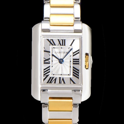 레플리카 [까르띠에] 남여공용 탱크 앙글레즈 미듐/라지 오토매틱/쿼츠 18K 옐루골드 36mm/30mm  메탈줄 물결 실버다이얼 car69310  