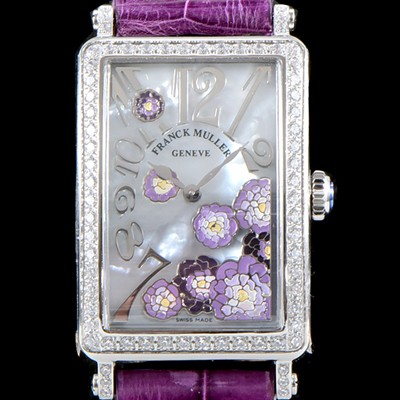 레플리카 [프랭크뮬러] 여성용 롱아일렌드 952 QZ ORC D 1R 컬력션 최상급 퀄리티의 쥬얼셋팅 케이스 마더 오브 펄 다이얼 스위스 쿼츠 무브먼트 FRA0410  