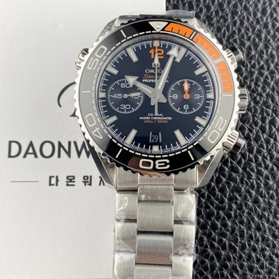 레플리카 [오메가] 남성용 씨마스터 신제품 215.30.46.51.01.002 플래닛 오션 600m 코액시얼 마스터 크로노미터 45.5mm 크로노그래프 오토매틱 Cal.9900 타입 블랙 다이얼 omg0248  