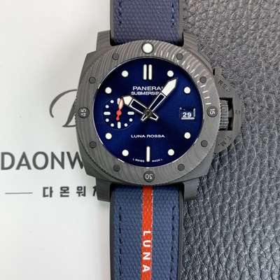 레플리카 [파네라이] 남성용 서브머시블 루나로사 PAM01563 카보테크 42mm 오토매틱 Cal P. 900타입 블루 다이얼 pan5232  