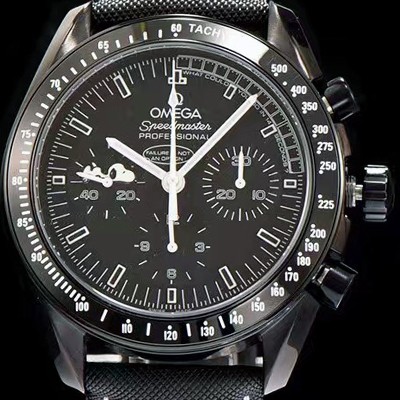 레플리카 [오메가] 남성용 스피드마스터 문워치 기념 리미티드 에디션 크로노그래프 블랙 세라믹 베젤 블랙 다이얼 오토매틱 무브먼트 OMG00006  