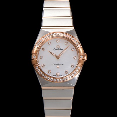 레플리카 [오메가] 여성용 컨스틀레이션 131.25.28.60.55.001 로즈골드 다이아몬드 세팅 베젤 28mm 쿼츠 무브먼트 화이트 자개 다이얼 omg0152  
