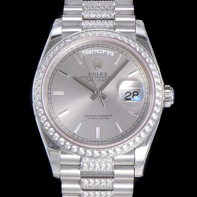 레플리카 [로렉스] 남성용 데이데이트 오토매틱 Cal.3235타입 36mm 다이아베젤부착 메탈줄 실버다이얼 rol42351  