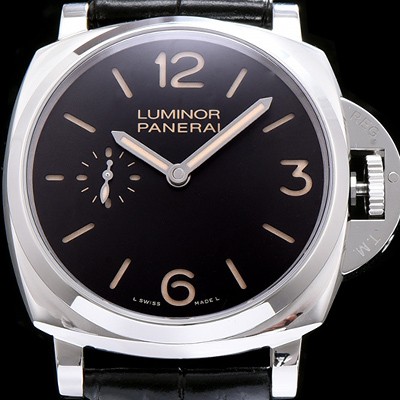 레플리카 [파네라이] 남성용 루미노르 블랙 다이얼 오토매틱 무브먼트 PAN0220  