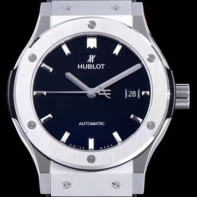 레플리카 [휴블렛] 남성용 NEW 클레식 퓨전 511.NX.1171.LR 논그로노형 33MM 블랙 다이얼 오토매틱 무브먼트 HUB0201  