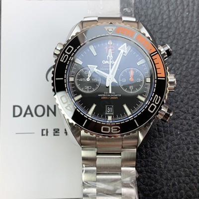 레플리카 [오메가] 남성용 씨마스터 신제품 215.30.46.51.01.002 플래닛 오션 600m 코액시얼 마스터 크로노미터 45.5mm 크로노그래프 오토매틱 Cal.9900 타입 블랙 다이얼 omg0201  