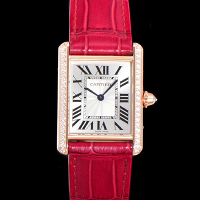 레플리카 [까르띠에] 여성용 탱크 WJTA0038 쥬얼 다이아몬드 베젤 화이트 실버 썬더스트 다이얼 쿼츠 무브먼트 car69349  