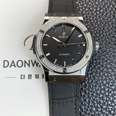 레플리카 [휴블렛] 남성용 클래식 퓨전 542.NX.1171.LR.1104 42mm 오토매틱 2892타입 블랙 다이얼 hub2149  