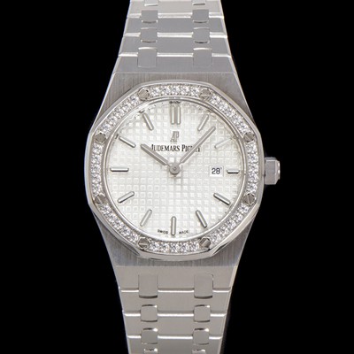 레플리카 [오데마피게] 여성용 로얄오크 67651ST.ZZ.1261ST.01 브레이슬릿 33mm 쿼츠 무브먼트 화이트 와플 다이얼 AUD0252  