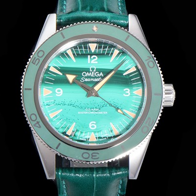 레플리카 [오메가]남성용 2021 씨마스터 300 Co-Axial 크로노미터 234.93.41.21.99.001 오토매틱 므브먼트 41mm 그린다이얼 OMG12788  