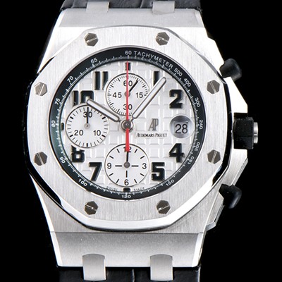 레플리카 [오데마피게] 남성용 로얄오크 오프쇼어 26170ST.OO.D305CR.01 블랙 테마 에디션!!크로노그래프 화이트 와플 다이얼 오토매틱 무브먼트 AUD0250  
