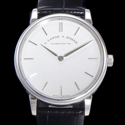 레플리카 [아랑게운트죄네] 남성용 색소니아 씬 205.086 랑게 39미리 화이트 다이얼 오토매틱 무브먼트 LAN40856  