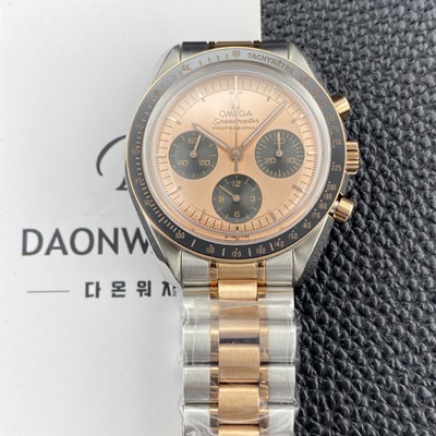 레플리카 [오메가] 남성용 스피드마스터 프로페셔널 310.20.42.50.99.001 문워치 42mm 18K 로즈골드 수동형 Cal.3861타입 핑크 다이얼 omg0263  