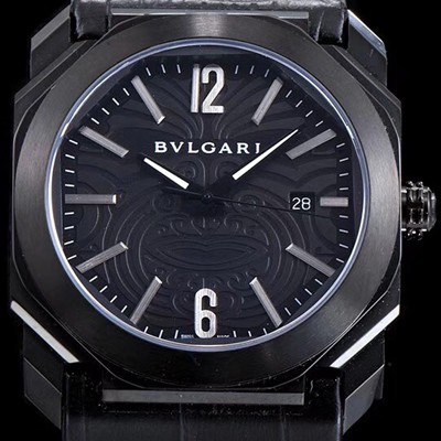 레플리카 [불가리] 남성용 옥토 베스트에디션 올 블랙 마오리 타투 패턴 다이얼 오토매틱 무브먼트 BVL4306  