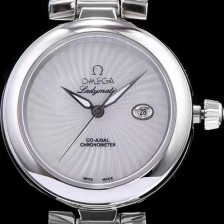 레플리카 [오메가] 남성용 드빌 신형 레이디매틱!! 425.33.34.20.05.001 입체형 화이트 자게 다이얼 화이트 레더스트랩 오토매틱 무브먼트 OMG0033  