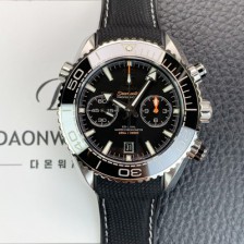 레플리카 [오메가] 남성용 씨마스터 신제품 215.33.46.51.01.001 플래닛 오션 600m 코액시얼 마스터 크로노미터 45.5mm 크로노그래프 오토매틱 Cal.9900 타입 블랙 다이얼 omg0200  