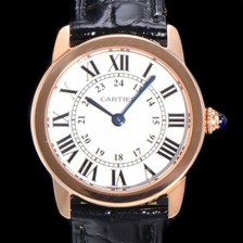 레플리카 [까르띠에] 여성용 롱드 더 솔로 W6701007  쿼츠 므브먼트 29미리 로즈골드 악어가죽줄 화이트다이얼 CAR11544  