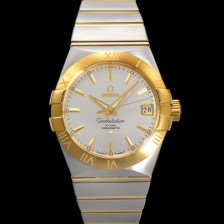레플리카 [오메가] 남성용 컨스틀레이션 123.20.38.21.02.002 18k 옐로우골드 38mm 오토매틱 8500타입 실버 다이얼 omg0155  