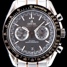 레플리카 [오메가] 남성용 스피드마스터 329.23.44.51.06.001 18K 로즈골드 레이싱 코-액시얼 마스터 크로노미터 타키미터 크로노그래프 그레이 다이얼 브레이슬릿 일본 수입산 쿼츠 무브먼트 OMG0544  
