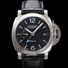 레플리카 [파네라이] 남성용 루미노르 콰란타 바이템포 PAM01365 40mm 오토매틱 Cal.P.900 타입 가죽줄 블랙 다이얼 pan5200  