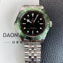 레플리카 [튜더] 남성용 블랙베이 41mm 오토매틱 2824무브먼트 블랙 다이얼 tud5132  