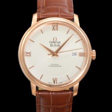 레플리카 [오메가] 남성용 드빌 프레스티지 424.53.40.20.02.001 오토매틱 Cal.2500타입 39.5mm 18K 로즈골드 가죽줄 화이트 다이얼 omg20205  