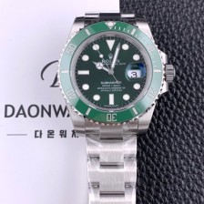 레플리카 [로렉스] 남성용 VIP 타입 최종형 서브마리너 데이트 116610LV-97200 그린 세라믹 베젤 그린 다이얼 3135 오토매틱 무브먼트 ROL5315  